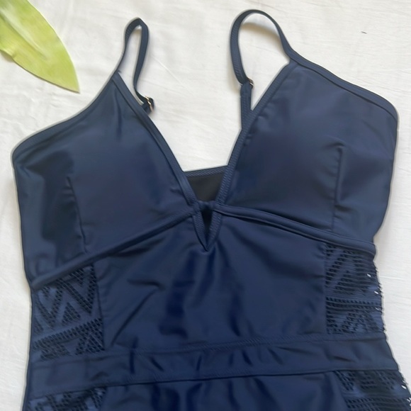 V Neck Tummy Control Side Cut Out Bathing Suit - Picture 4 of 10